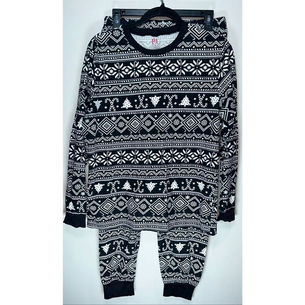 The Children’s Place Adult Christmas pajama set size medium